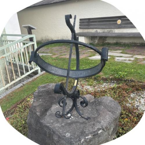 Gaimberg: Sonnenuhr
